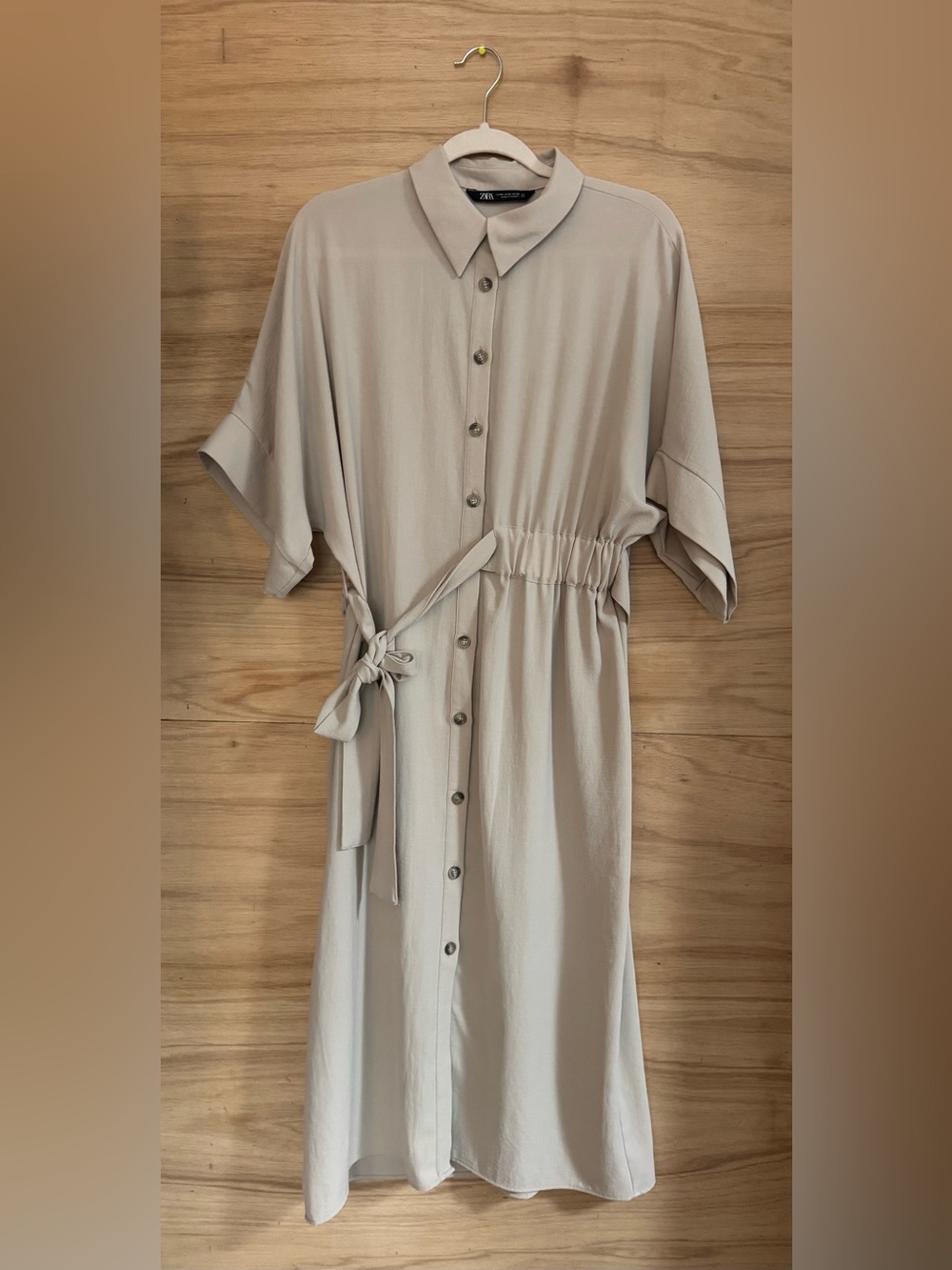 Zara size medium midi dress EUC cream/tan/grey neutral button up with tie